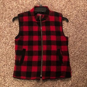 Juniors Buffalo Check Lined Vest